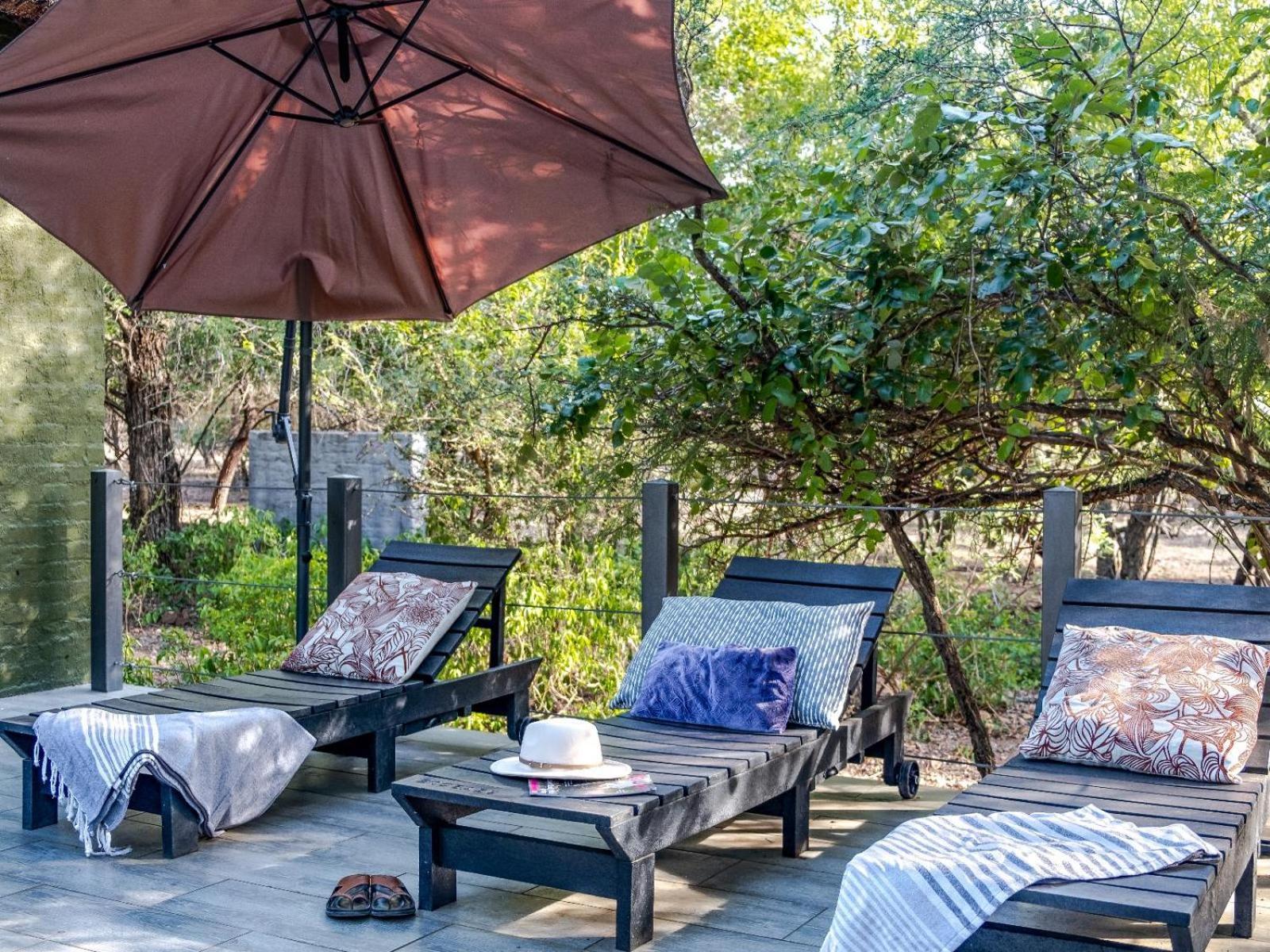 Croc Orvyll'S Kruger Lodge Marloth Park Exterior photo