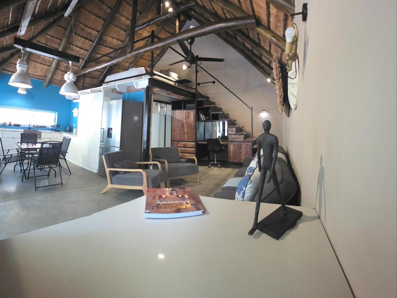 Croc Orvyll'S Kruger Lodge Marloth Park Exterior photo